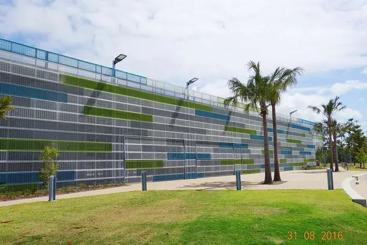 Commercial aluminium facade project